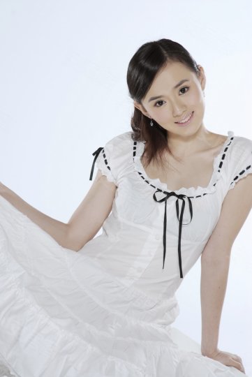 一不小心爱上你女主角_敲敲爱上你女主角_悄悄