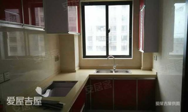 上海二手房 浦东二手房 新场二手房 东方冠郡